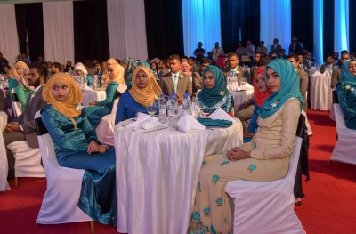 މީރާ މުވައްޒަފުންގެ ވަޒީފާގެ އުސޫލުތައް ލުއިކޮށްފި
