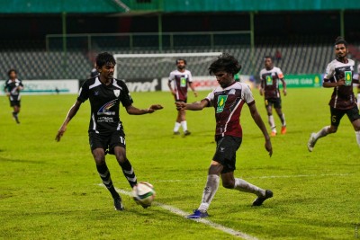 ބީޖީ ބަލިކޮށް އީގަލްސް އިން މާޒިޔާއާ އެއް ޕޮއިންޓަށް ފަރަގު ކުޑަކޮށްފި