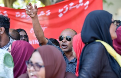 އިލެކްޝަންސް ކޮމިޝަނުން ނާޖައިޒު ފައިދާތަކެއް ނެގި: މުނައްވަރު
