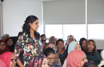 އަންހެން ވިޔަފާރިވެރިންގެ ޝަކުވާތައް އިބޫ އަށް