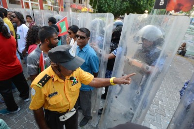ގައުމީ ދުވަސްތަކާއި، ސަރުކާރުގެ ރަސްމީ ދުވަސްތައް ނޫނީ މަގުމަތީ ހަރަކާތެއް ނުހިންގޭނެ: ފުލުހުން