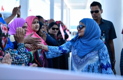 ފަސްޓް ލޭޑީ ފާތުން ރާއްޖެ ވަޑައިގެންފި