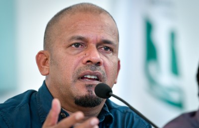 ޚިޔާލީ ދުނިޔެއިން ނިކުމެ މަޖިލިސް އިންތިޚާބަށް މަސައްކަތްކުރުން ބުއްދިވެރި: ޝަރީފް