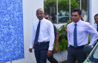 އިބޫ ނޮވެމްބަރު 11 ގައި ހުވާކުރައްވަން ދައުވަތު ފޮނުވަން ފަށައިފި