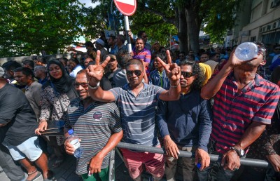 ފަނޑިޔާރުގެ އިސްލާހު ކުރުން: މުހިންމު އެކަމަކު އުނދަގޫ މަސައްކަތެއް