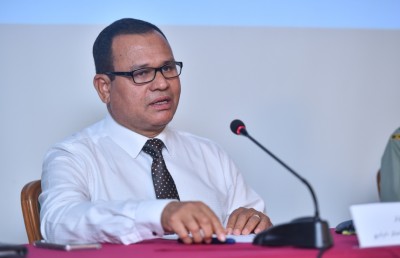 އާދަމް ޝަރީފް، ކޮރަޕްޝަނާ ދެކޮޅަށް ތެދުވަން ނަސޭހަތްދެއްވައިފި!