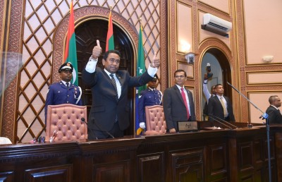 ރައީސް ޔާމީން، ވޯޓާއި ކޯޓުން ވެސް ބަލިވެ ސިޔާސީ ގޮތުން މަގުމަތިވަނީ!