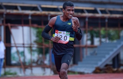 ސިންތެޓިކް ޓްރެކުގެ ފުރަތަމަ ރެކޯޑް ފަޒީލަށް!