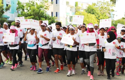 ކެންސަރަށް ހޭލުންތެރިކުރުވުމުގެ "ޕިންކް ރިބަން ވޯކް" އަންނަ ހޮނިހިރު ދުވަހު