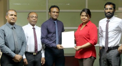 ވިޔަފާރި ފެށުމުގެ ހުއްދަ ދިވެހި އިންޝުއަރެންސަށް ދީފި
