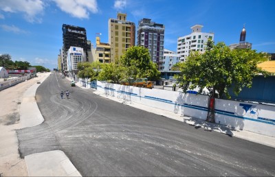 މާލެ ފެހިކުރުމަށް 4،000 އަށް ވުރެ ގިނަ ގަސް އިންދަނީ