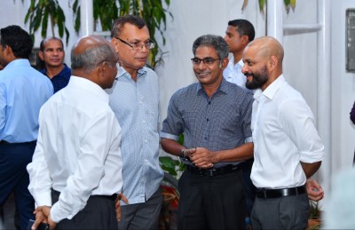 އިދިކޮޅު މެމްބަރުންގެ ރޫހު ހުރީ ޖަލްސާގައި ބައިވެރިވެވަޑައިގަންނަވާ ގޮތަށް