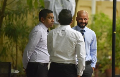 ރައީސް ޔާމީން މަގާމުން ވަކިކުރުމުގެ މަސައްކަތް ފަށައިފި
