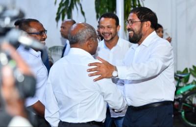 އަޣުލަބިއްޔަތު ލިބުނަސް، މަޖިލީހުގެ ކޮމިޓީތައް ކުރިއަށް ގެންދާނީ މިނިވަންކޮށް: އިދިކޮޅު މެމްބަރުން
