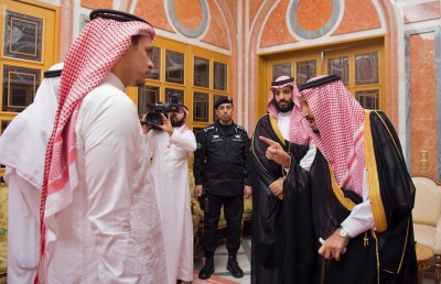 ޚާޝުގްޖީގެ ދަރިން ބޭނުންވަނީ ބައްޕަގެ ހަށިގަނޑު މަދީނާގައި ވަޅުލަން