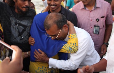 އައްޑޫން ނަޝީދަށް: "ތިއީ ރައްޔިތުންގެ ހިތްތަކުގެ ވިންދު"
