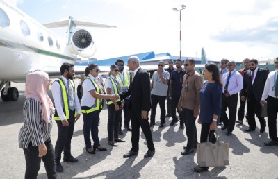 އިބޫ، އުމްރާއަށް ފުރާވަޑައިގެންފި