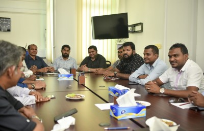 12 މެމްބަރުންގެ މައްސަލައިގައި ނިޔާޒުގެ ޖަވާބު ޒުވާބަކަށް!