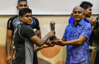 ޝާޑު: ސިފައިންގެ ރޫހު ހިފަހައްޓާ ކުޅަދާނަ ސެޓަރު