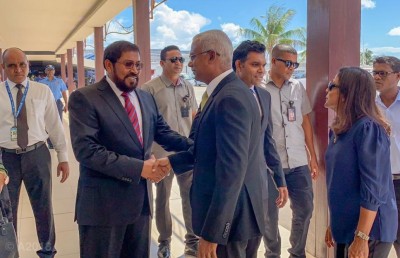 އިބޫ، އުމްރާއަށް ފުރާވަޑައިގެންފި