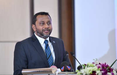 އޭޑީކޭގައި ހަތަރު އަހަރުގެ ތެރޭ 700 އަށް ވުރެ ގިނަ ނިއުރޯސާޖަރީ ހެދި