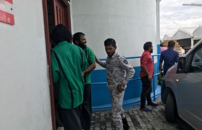 ޖާނުން ފިދާވާން ރޭވުމުގެ ދައުވާ ލިބޭ ދެ މީހުން ބަންދުން ދޫކޮޮށްލައިފި