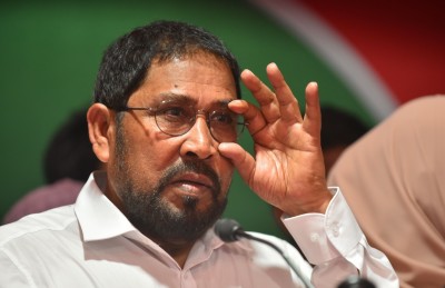 ޖޭޕީގެ ޕާލަމެންޓްރީ ގުރޫޕުގެ ލީޑަރުކަމުން ގާސިމް އިސްތިއުފާ ދެއްވައިފި