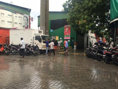 ގޯލްޑް ޓީމާއި ގައުމީ ޓީމު ކުޅޭ މެޗުގެ ޓިކެޓް ވިއްކަން ފަށައިފި