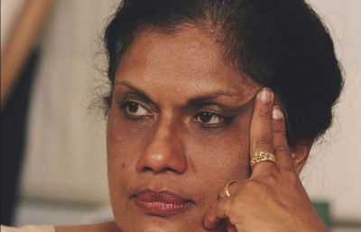 ހުވާ ކުރުމުގެ ރަސްމިއްޔާތަށް ސްރީ ލަންކާގެ ކުރީގެ ރައީސް ޗަންދްރިކާ ވަޑައިގެންފި
