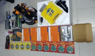 ގދ. ތިނަދޫ ކުޅިވަރު އެކުވެނިން ގެއްލުނު ސާމާނުތަކެއް ހޯދައި މީހަކު ހައްޔަރުކޮށްފި