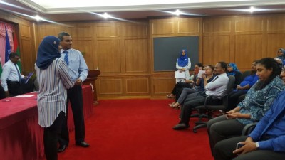 އަމާޒަށް ވާސިލްވުމަކީ ބޭރުގެ ޔުނިވާސިޓީތަކުން ރާއްޖެ ނަމޫނާއަކަށް ބެލުން: ވައިސް ޗާންސެލަރު