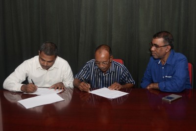 ބޮޑު އީދު ކުޅިވަރުތަކުގެ ލައިވް ކަވަރޭޖް ސަން އާއި ތޮއްޑޫ ސޯސަން ކުލަބު ގުޅިގެން ތޮއްޑޫއިން