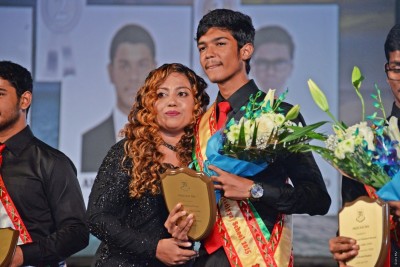 މަޖީދިއްޔާ ސްކޫލުގެ އެންމެ މޮޅު ދަރިވަރަކަށް މިޝަލް