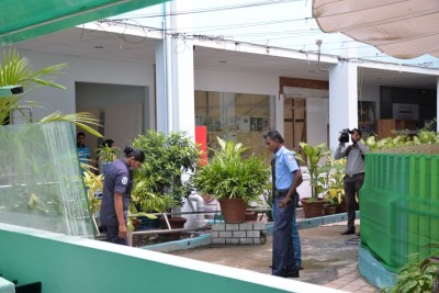 އެސްޓީއޯ ޓްރޭޑް ސެންޓަރު މަތިން ވެއްޓި ދިވެއްސަކު މަރުވެއްޖެ