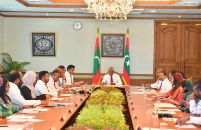 ކޮރަޕްޝަނާ ގުޅޭ ކަންކަމުން ދުރުވެ ތިއްބެވުމަށް ވަޒީރުންނަށް އިލްތިމާސް ކުރައްވައިފި