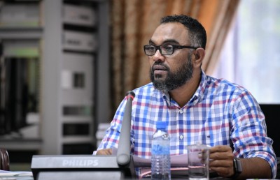މަޖިލީހުގައި ބޮޑެތި މައްސަލަތަކެއް އެބަހުރި: މެމްބަރުން