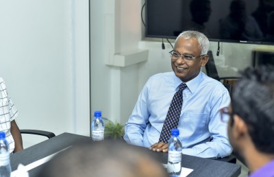 އިބޫ އަށް ޚާއްސަ ޝުއޫރުތަކެއް: "މިތިބީ، އުއްމީދުގައި،"!