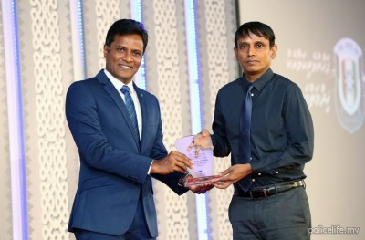 ބޮޑު ހަތަރު ކުންފުންޏެެއްގެ އިސް ވެރިން އިސްތިއުފާއެއް ނުދެއްވާ!