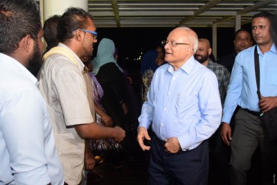 ރައީސް މައުމޫން މާލެ ވަޑައިގެންފި