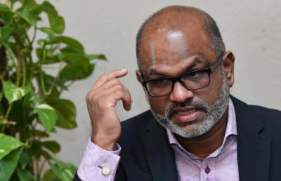 ހަތަރު ލީޑަރުން އެެއްގަލަކަށް އެރުވީ އަޅުގަނޑު: ނާޒިމް