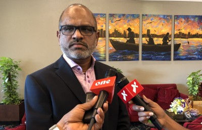 ހަތަރު ލީޑަރުން އެެއްގަލަކަށް އެރުވީ އަޅުގަނޑު: ނާޒިމް
