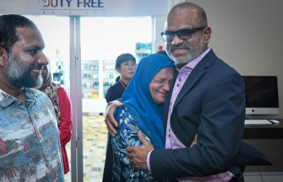 ހަތަރު ލީޑަރުން އެެއްގަލަކަށް އެރުވީ އަޅުގަނޑު: ނާޒިމް