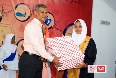 ހިތަދޫ ސްކޫލުގެ އެންމެ މޮޅު ދަރިވަރަކަށް އާލާ