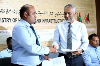 ބިލެއްދޫ ބަނދަރާއި ނެރު ހެދުމުގެ މަސައްކަތް އެމްޓީސީސީއާ ހަވާލުކޮށްފި