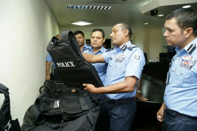 ފުލުހުންނަށް އައު ހަތިޔާރު ގެނެސްފި