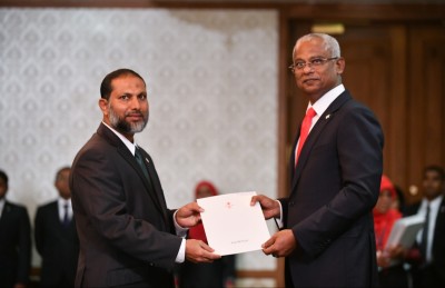 އިމްރާން ވަޒީރުކަން ކުރެއްވުމަށް ހުރަހެއް އެބައޮތް: ފާއިޒް