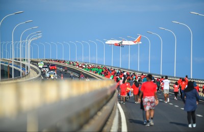 ރައްޔިތުން ބޭނުންވަނީ އެކުވެރިކަމާ އެކީ ކުރިއަށްދާން: ރައީސް