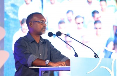 ވާދަވެރިކަމެއް އޮންނަ ނަމަ ހިދުމަތް ރަނގަޅުވެ އަގު ހެޔޮވެގެން ދާނެ: ހަލީލް