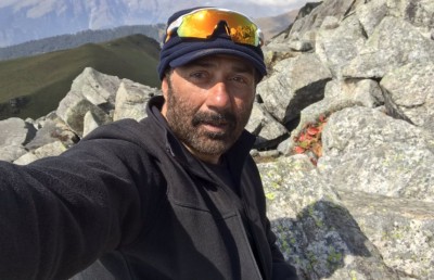 ފިލްމަކަށް އެއްބަސްވާ އިރު ދުވަހަކު ވެސް ސްކްރިޕްޓެއް ނުކިޔަން: ސަނީ ޑިއޯލް