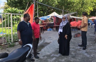 މާލޭގެ މަގުތަކުގެ ހާލަތު ބެއްލެވުމަށް އައިޝާ މަގުތަކަށް